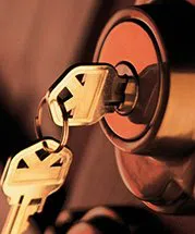 Lock Locksmith Tech Glen Oaks, NY 516-362-0679 logo-image - cheap-locksmith