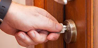 Lock Locksmith Tech Glen Oaks, NY 516-362-0679 Lock Locksmith Tech Glen Oaks, NY 516-362-0679 - ignition-repair